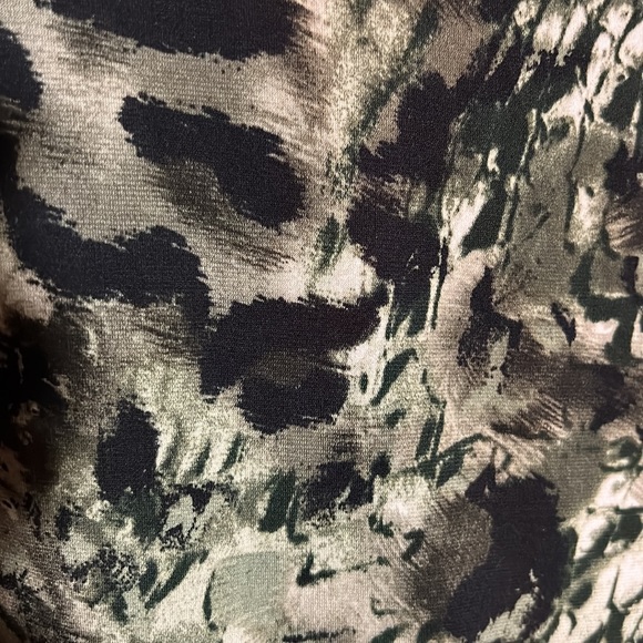 Effortless Style Animal Print Slip-On Dress SZ L - Picture 4 of 10